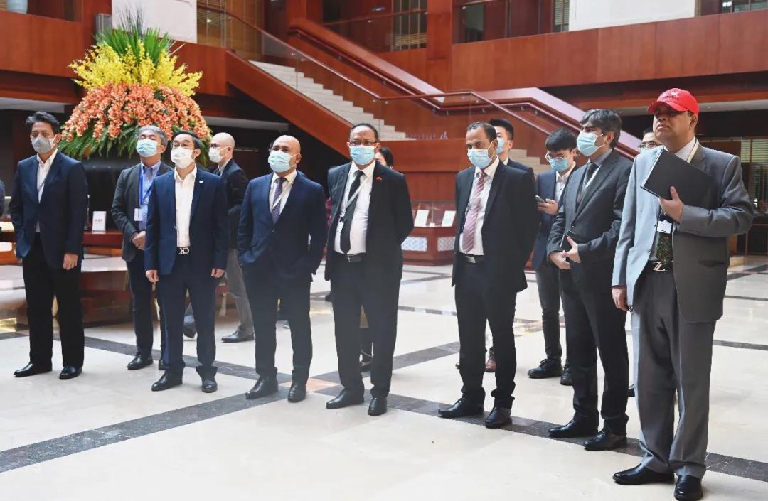 12c3bef1d029365bf2845d710f5305de